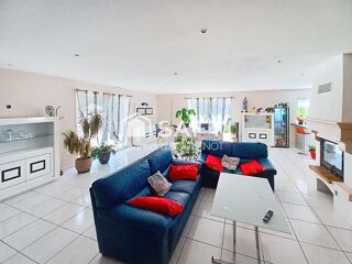  Maison � vendre 10 pi�ces 224 m�