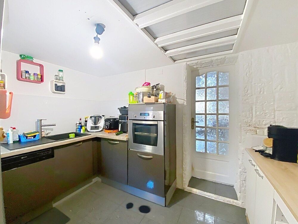 MAISON SEMI-INDIVIDUELLE AVEC JARDIN ET GARAGE