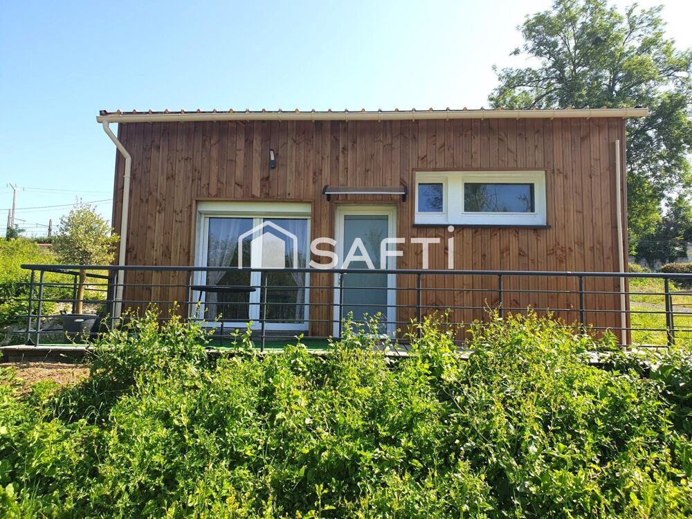 Cottage en bois au coeur de la nature