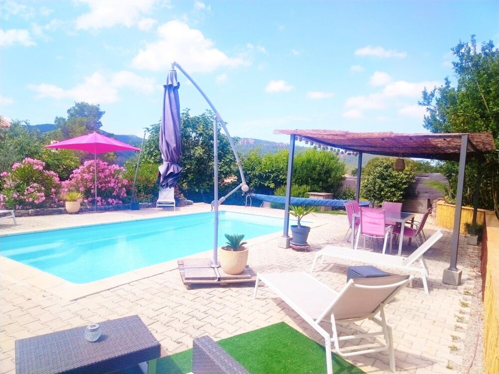 Maison 7 pièces 155 m² · à Bagnols-en-Foret · 155 m² · 599 000 €