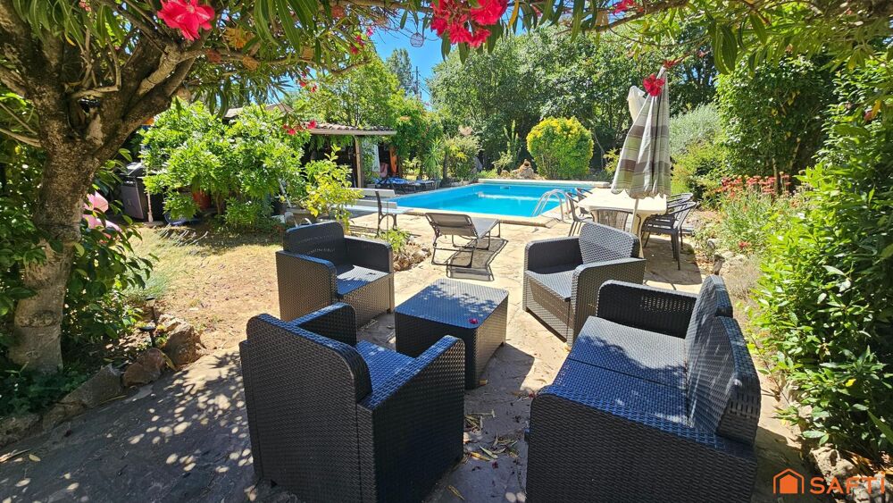 Vente Maison Propriété de Caractère avec  Revenus Mensuels Immédiats Villecroze