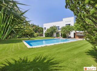  Maison � vendre 8 pi�ces 220 m�