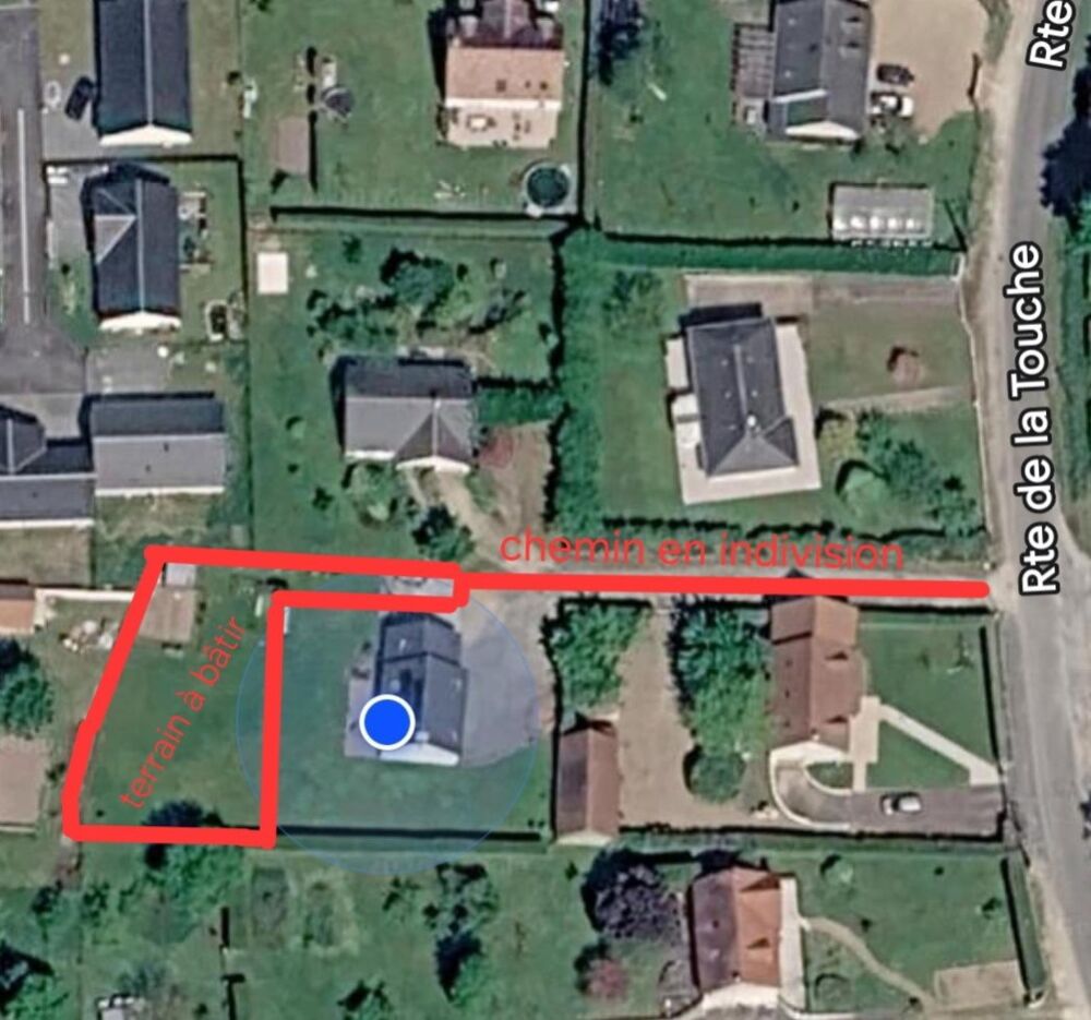 Vente Terrain Une belle opportunité pour construire la maison dont vous rêvez dans un cadre naturel et serein. Mazieres-de-touraine