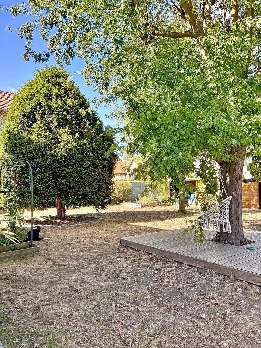 Vente Maison A 15 mn à pied de la gare de Chatou (RER A) et à deux pas du centre-ville de Croissy sur seine et des écoles Croissy-sur-seine