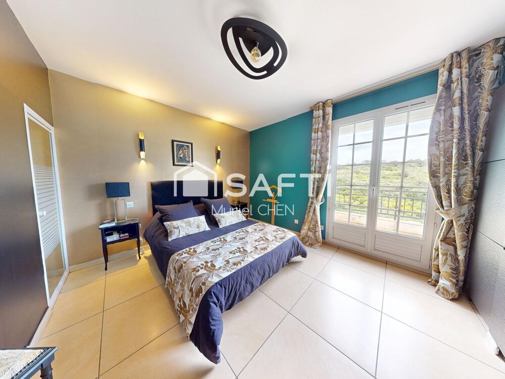 à vendre  Maison Saint-Gilles (30800)