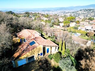  Maison à vendre 8 pièces 224 m²