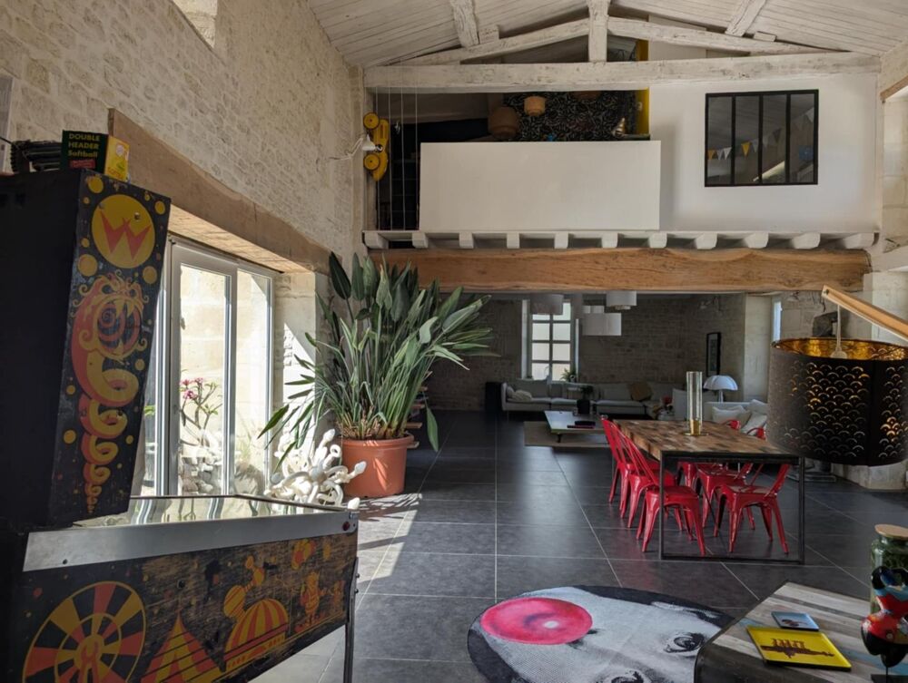 Spacieuse maison esprit Loft en bord de Sèvre