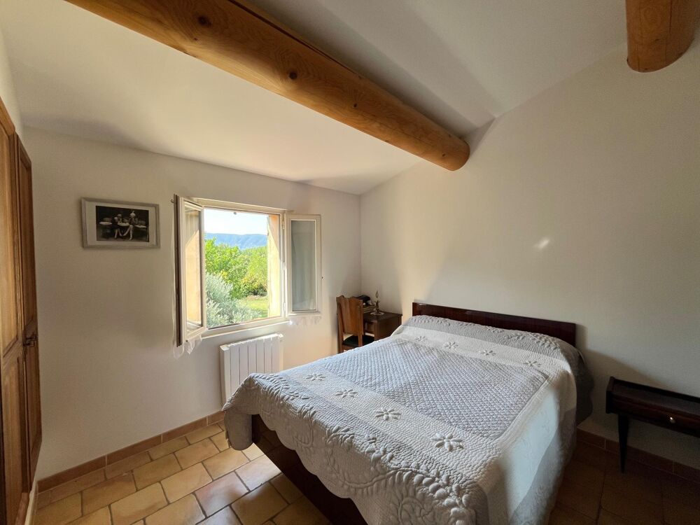 à vendre  Maison Cabrières-d'Avignon (84220)