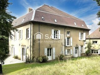  Maison à vendre 15 + pièces 900 m²