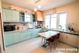  Maison  vendre 7 pices 185 m