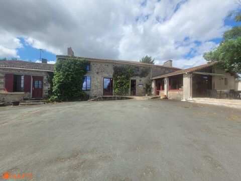 Restaurant et H&eacute;bergements dans un cadre verdoyant 99000 79200 Parthenay