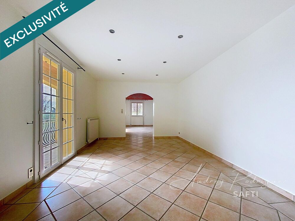 Maison rénovée  Charme, confort et calme