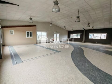 Local commercial avec grand hangar de stockage 362000 71620 Saint-martin-en-bresse