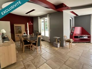  Maison à vendre 8 pièces 211 m²