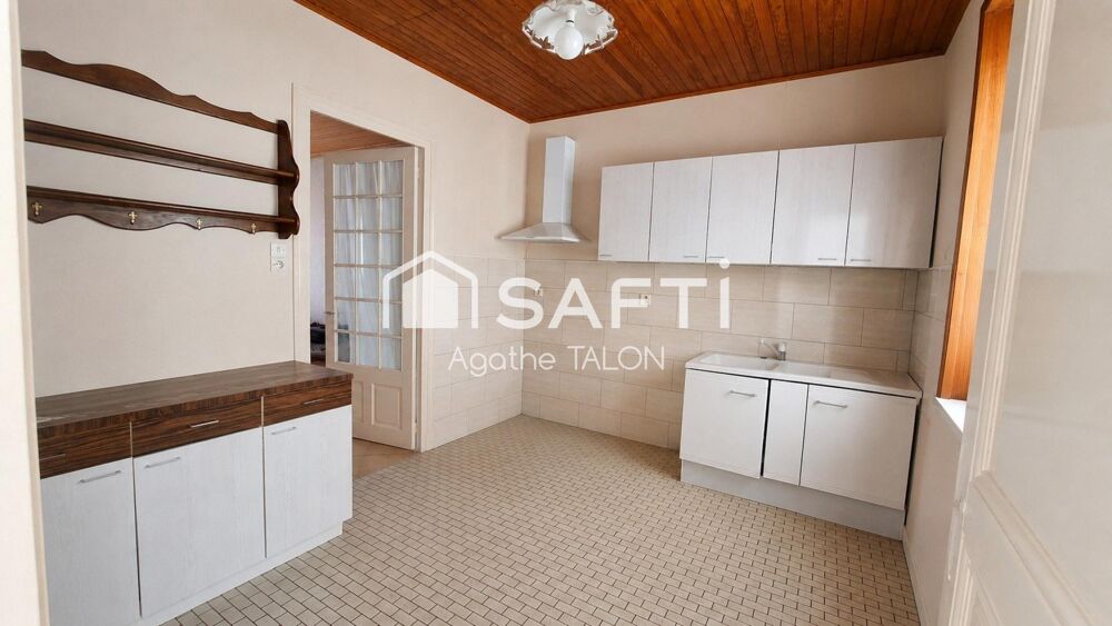 Vente Maison Maison avec deux logements indépendants, dépendances et grands volumes Montceau-les-mines