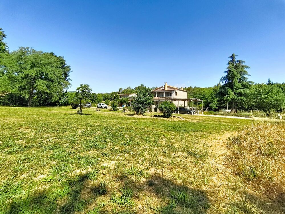 Maison T4+2 appartements +Sous sol -Grand Terrain
