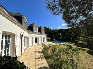  Maison à vendre 7 pièces 266 m²