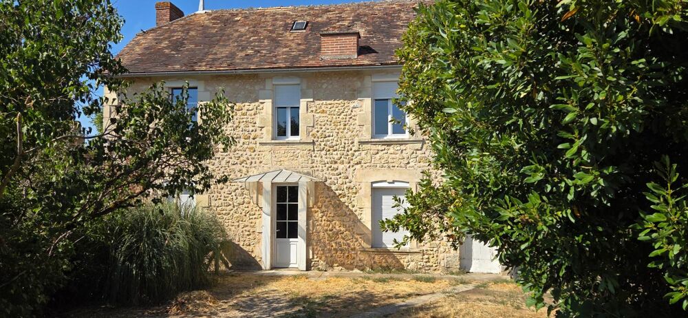 Belle maison 3 chambres, terrain clos centre bourg