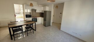  Immeuble à vendre 182 m²