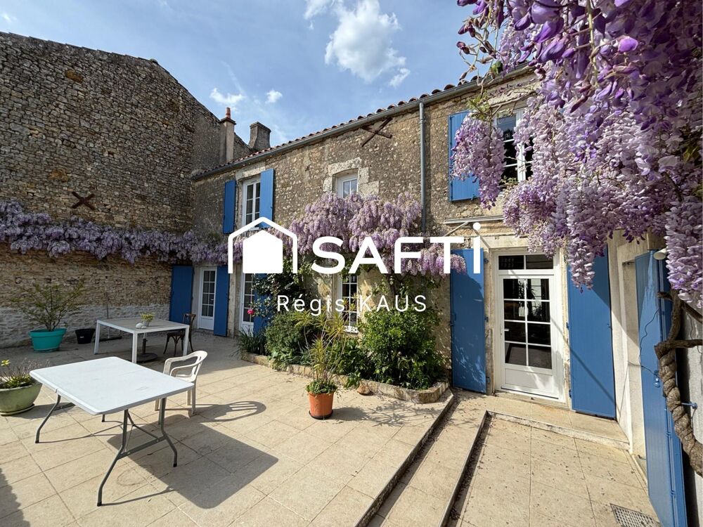 Vente Maison maison en pierre 4 chambres, coeur de village Sainte-hermine
