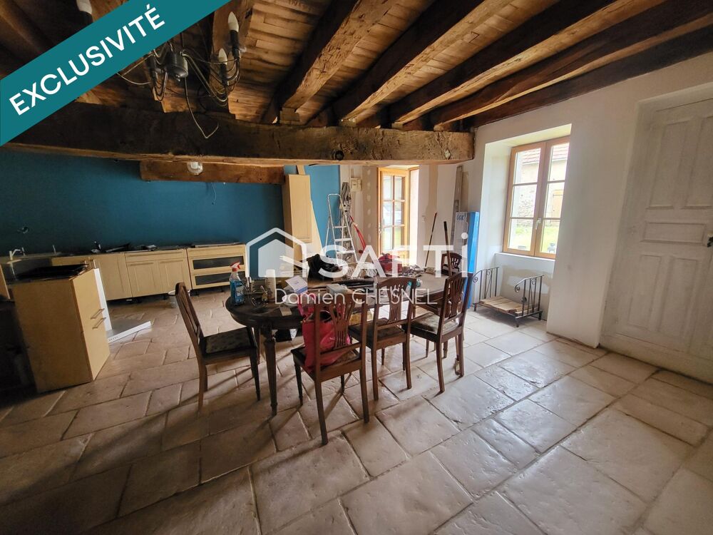 Vente Maison fermette avec grange et 2,5 hectares de terrain Saint-caprais