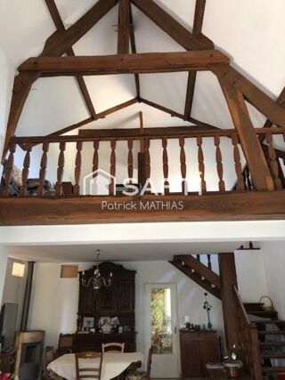  Maison  vendre 8 pices 210 m