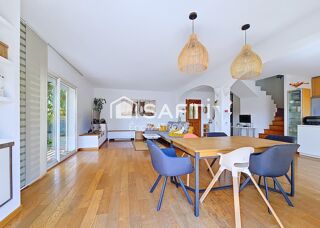  Maison à vendre 6 pièces 165 m²
