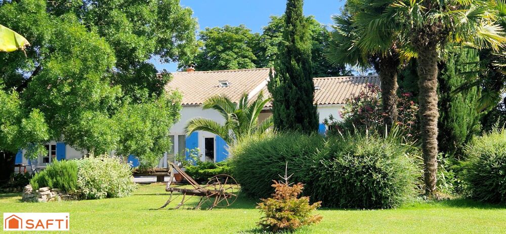 Vente Maison Maison charentaise alliant le charme à l'authenticité Vouhe