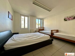  Immeuble à vendre 233 m²