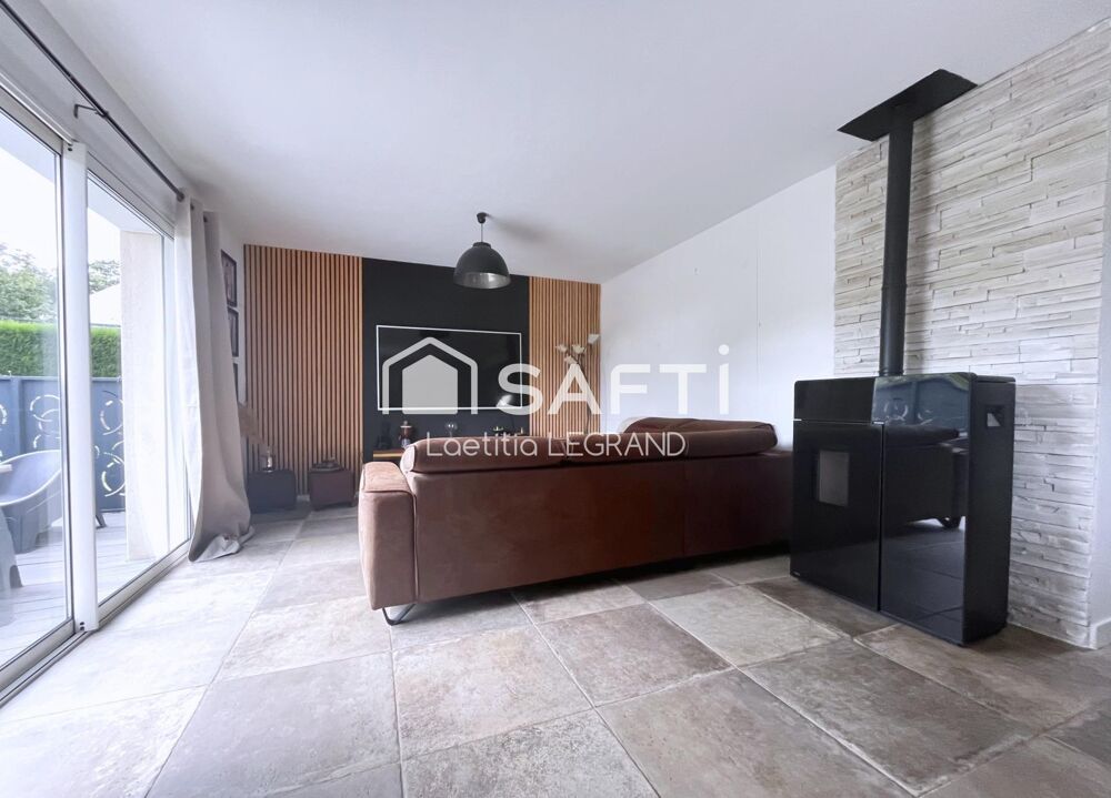 Vente Maison Maison spacieuse et familiale à Bégard, au coeur des Côtes-d'Armor, entre Lannion et Guingamp, à seulement 20 minutes de la côte Begard