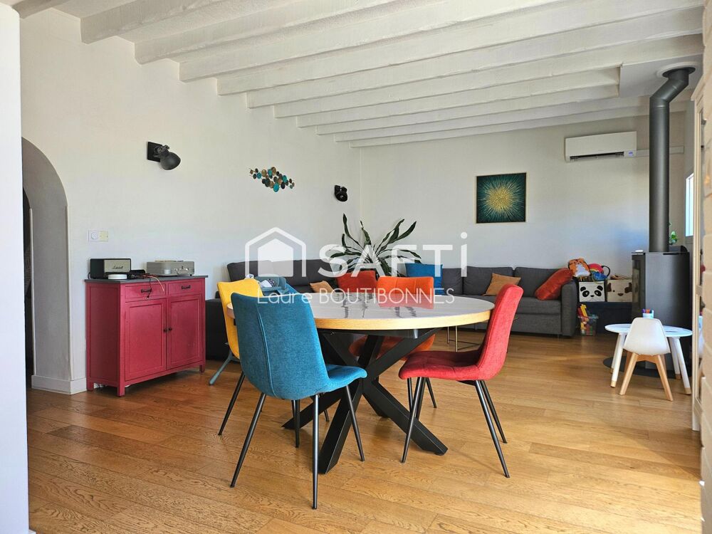 Vente Maison Maison de caractère – 165 m² – 5 chambres – Piscine – Commerces à pied Saint-sulpice-la-pointe