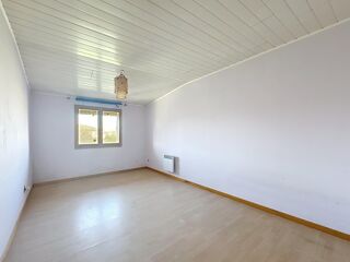  Maison � vendre 4 pi�ces 149 m� Saint-jory