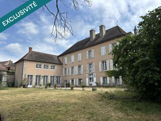  Maison à vendre 15 + pièces 561 m²