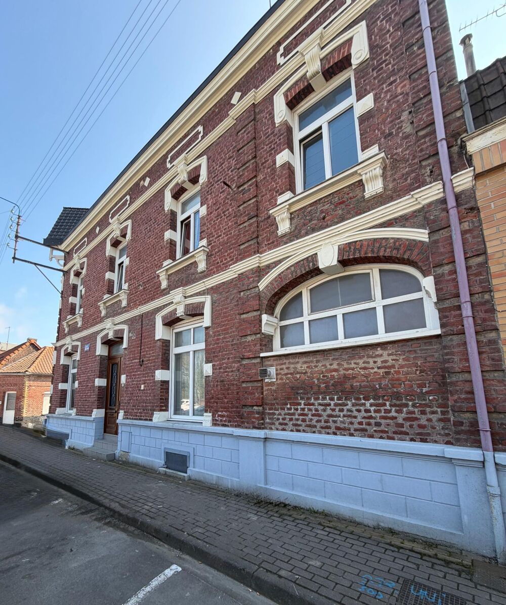 Magnifique Maison de Maitre de 1904 - Énorme POTENTIEL!