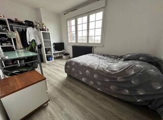  Maison à vendre 10 pièces 200 m²