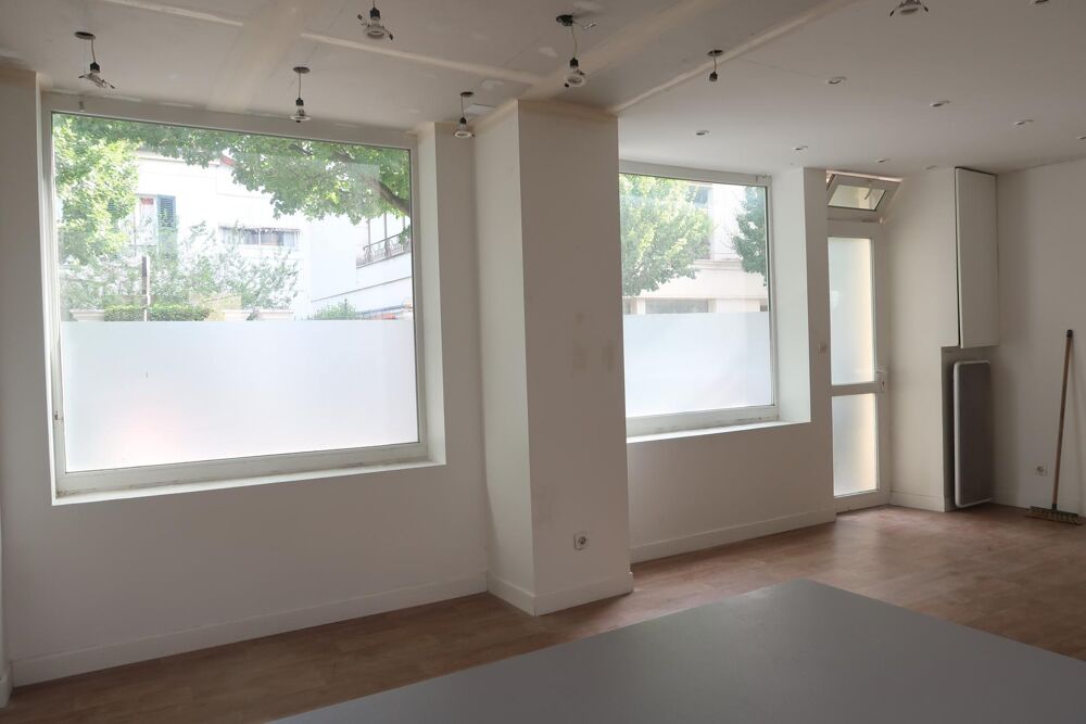 Vente Appartement Appartement ou espace mixte: habitation et profession librale ou activit commerciale trs bien plac! Saint-maur-des-fosses