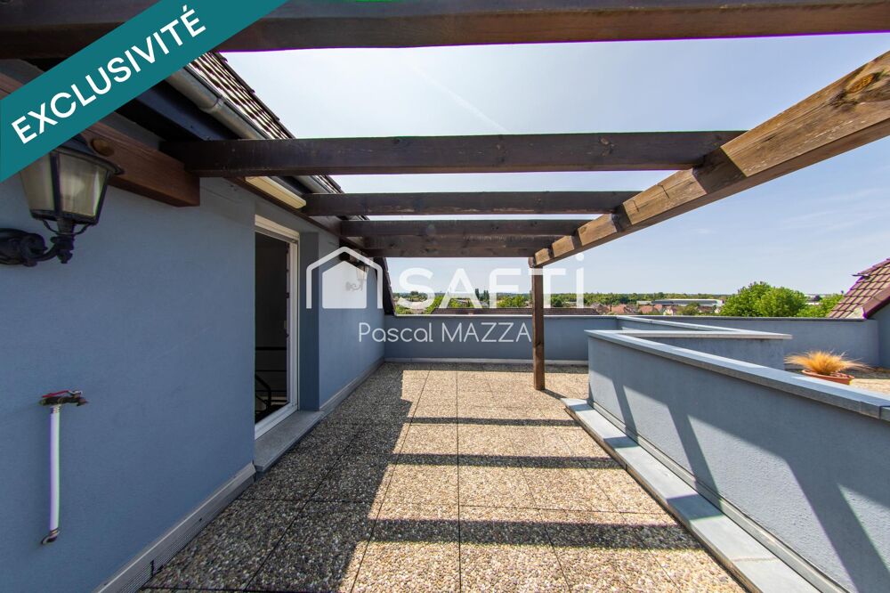 Vente Appartement duplex atypique 105m² centre ville avec plusieurs terrasses Saint-louis