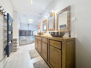  Maison  vendre 5 pices 165 m