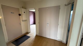  Appartement à vendre 7 pièces 100 m²