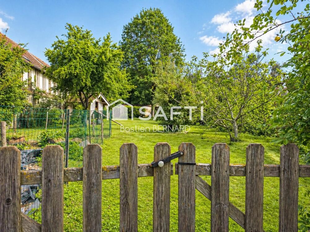 Maison de caractère 228 m² avec jardin en centre-ville