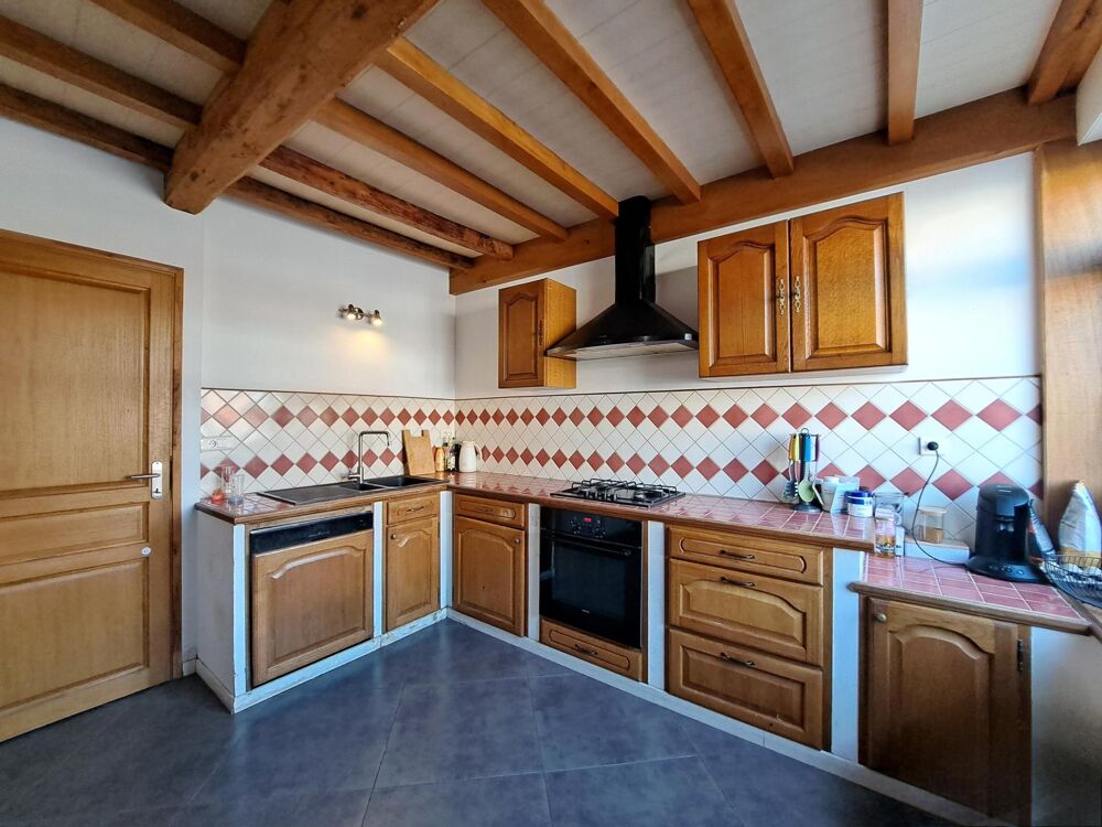 Vente Maison COUP DECOEUR A  10 MN D'HAZEBROUCK! Staple