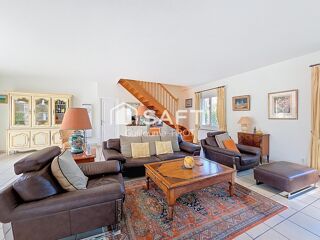  Maison � vendre 7 pi�ces 246 m�