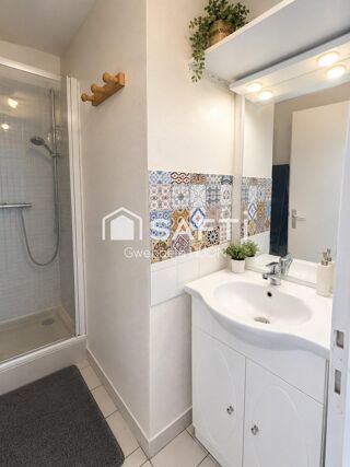 Vente Appartement À 200 m de la plage, studio en rez de jardin exposé SO Carnac