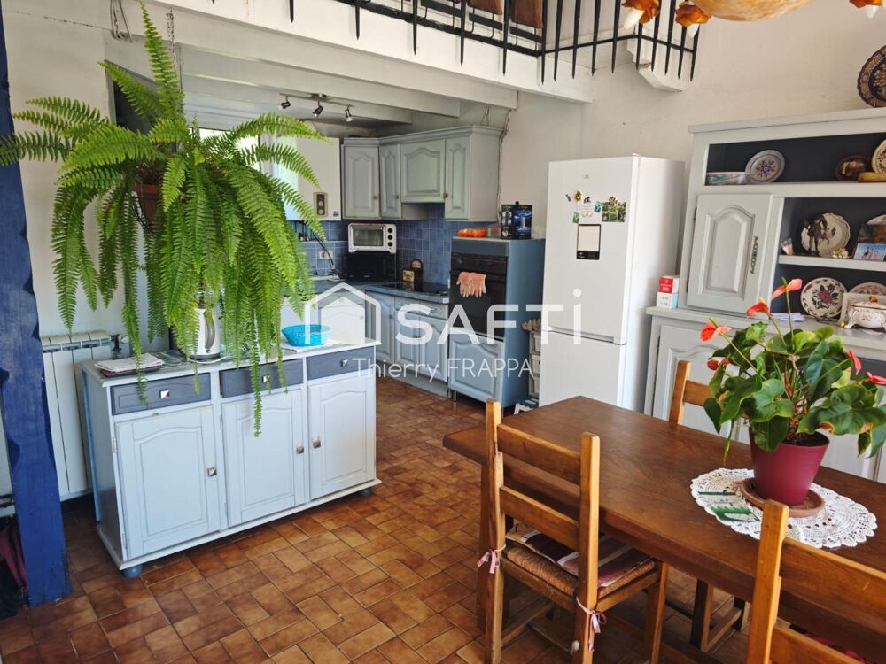 Vente Maison Vue mer, extérieurs et potentiel : une villa singulière Pietrosella