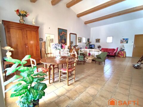   Charmante villa de plain pied Maison - 6 pi�ce(s) - 159 m�