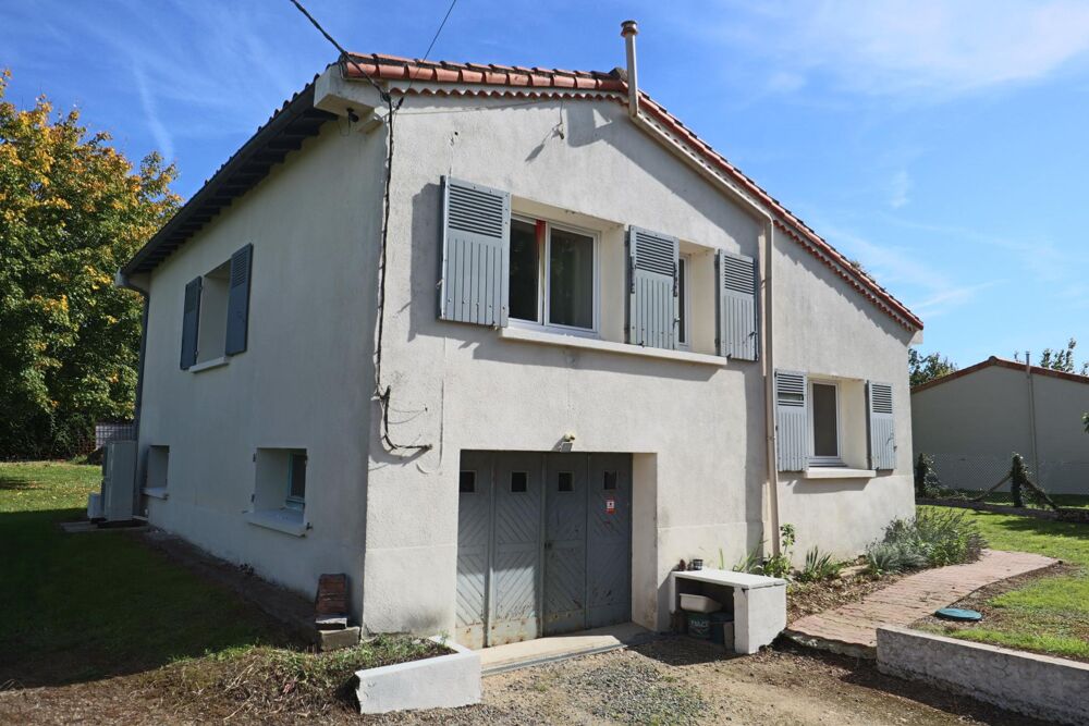 Vente Maison Maison 2 chambres avec garage et atelier sur terrain de 1700m2 Courcome
