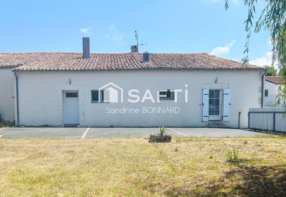 Vente Maison Maison ancienne avec 2 chambres, garage et jardin Semussac