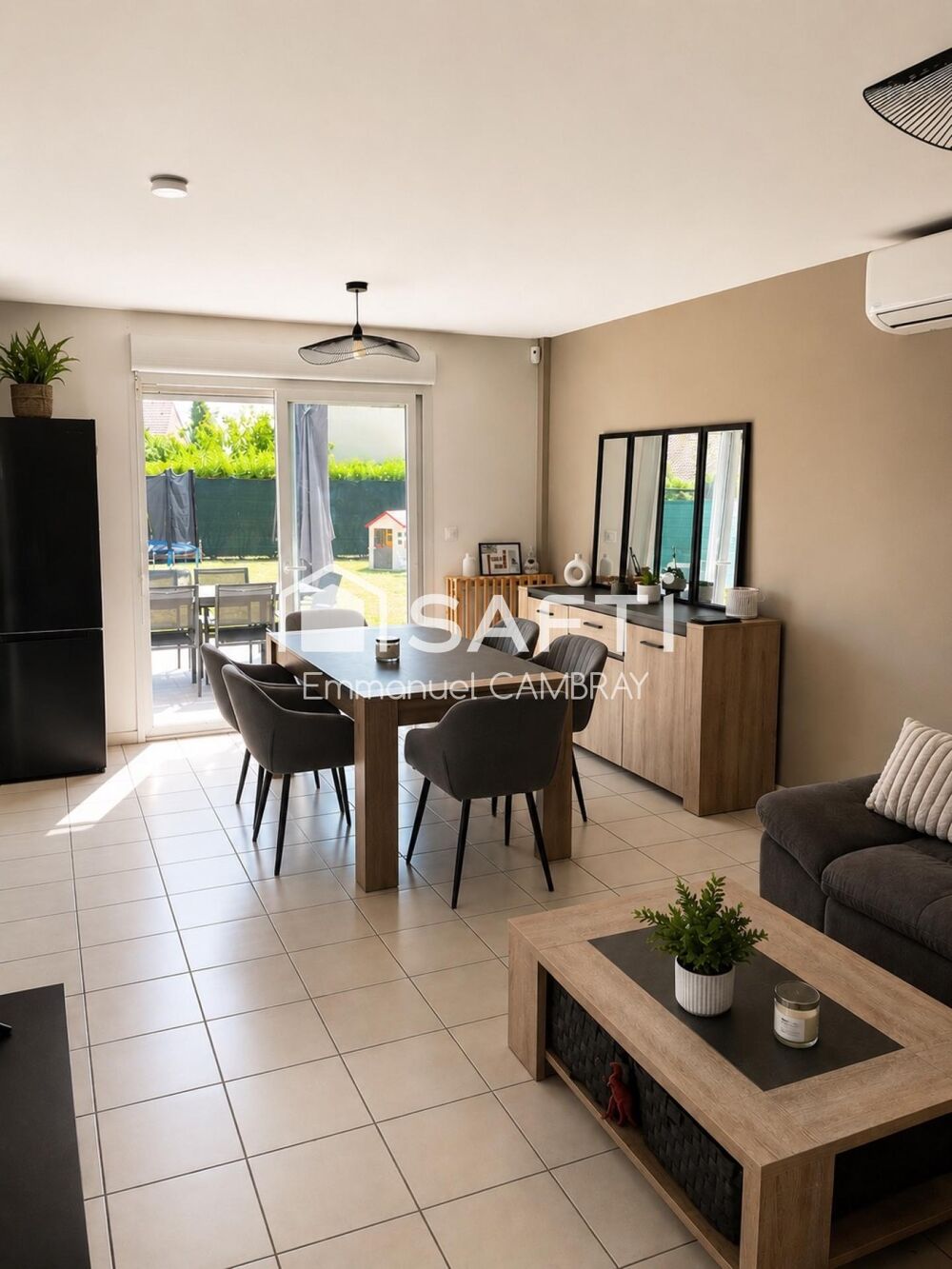 Vente Maison Pavillon familiale de 100 m² à Auneau – 4 chambres, jardin et terrasse  Située à Auneau-Bleury-Saint-Symphorien (28700), dans un Auneau-bleury-saint-symphorien