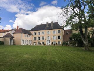  Maison à vendre 15 + pièces 535 m²