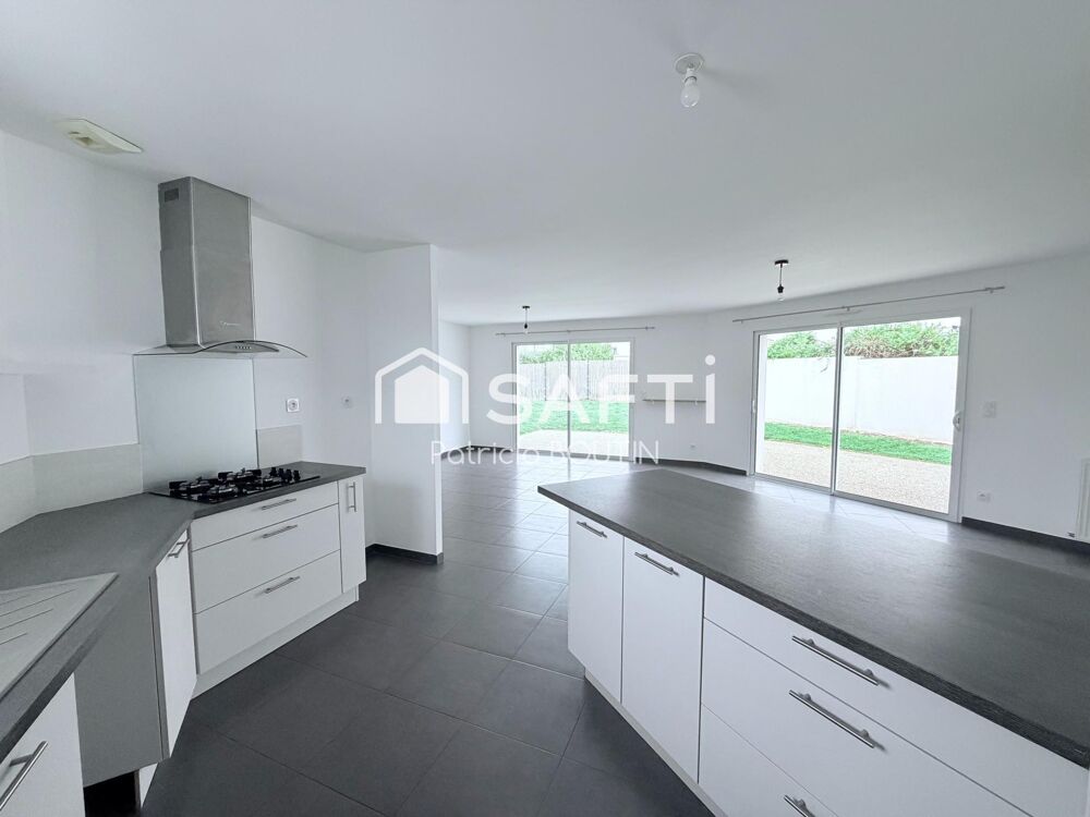 Vente Maison PAVILLON DE PLAIN PIED 4 CHAMBRES DONT UNE SUITE PARENTALE ET GARAGE A NIORT ! Niort